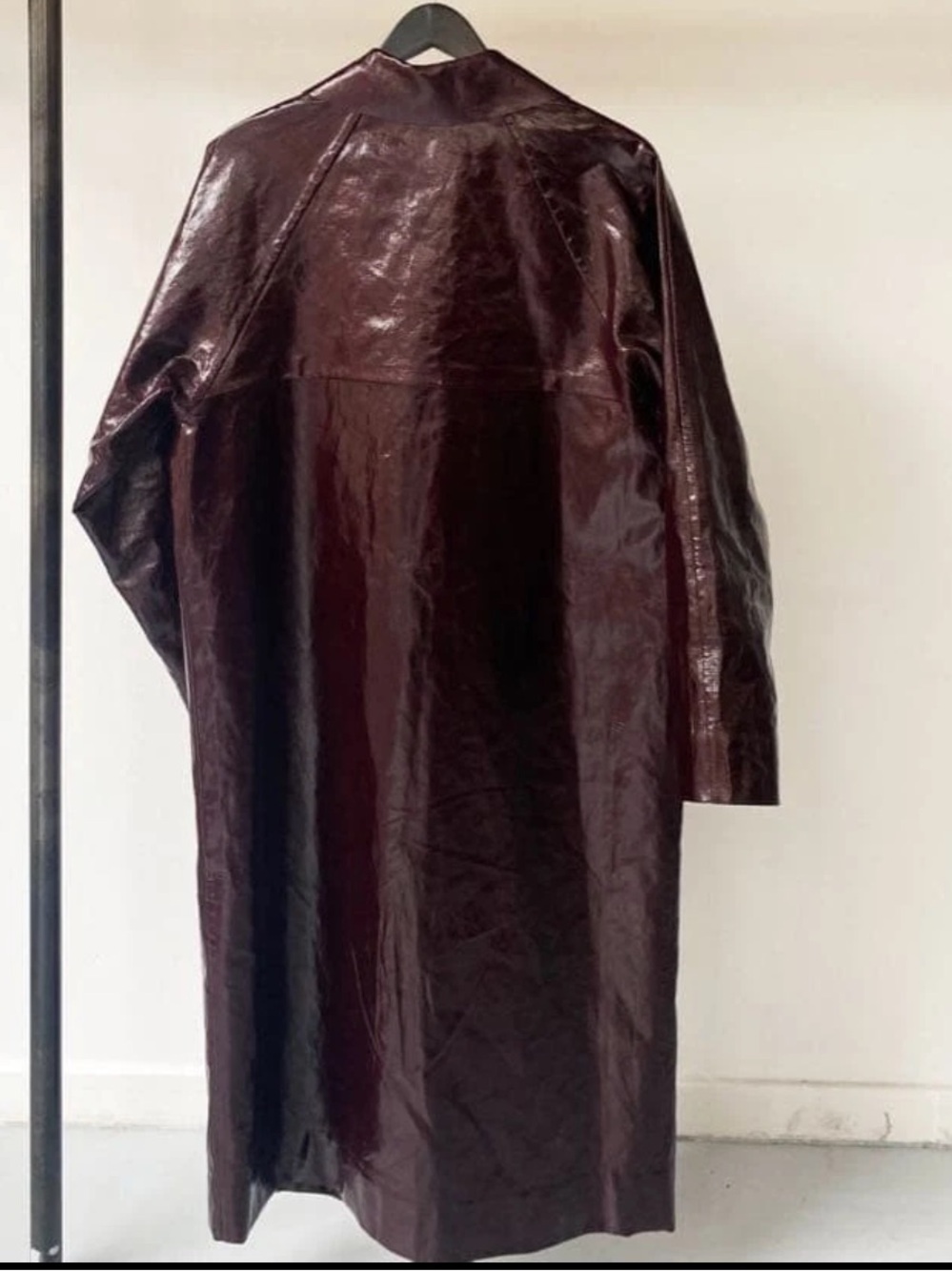 Kassl Editions x Zara Lacquered Long Coat Burgundy Limited Edition Size Large - Picture 3 of 8